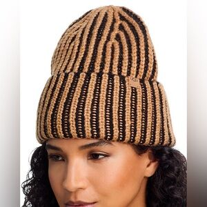 UGG® Chunky Plaited Beanie